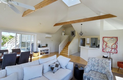 Truro House | 3BD Contemporary-POOL! A/C, Deck & Walk to Great Hollow Beach