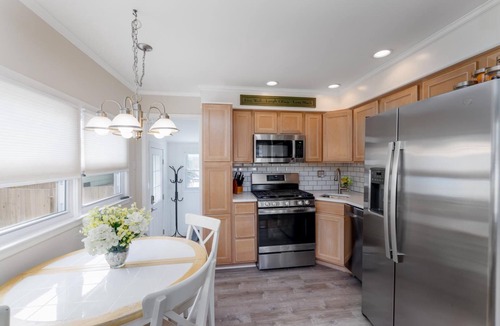 North Cape May House | 3bed,2bath Backyard Oasis by the Bay