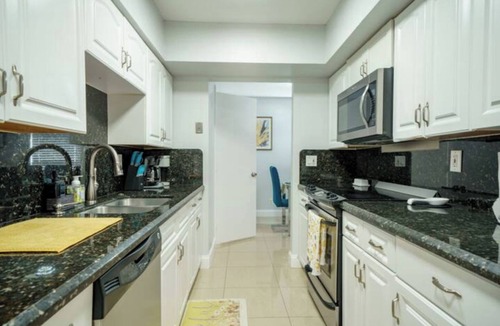 Tamarac House | 3Bedroom Cozy W Large Private Pool FLL/MIA/WPB