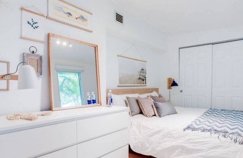 North Miami House | 3BR Beach House w/ Large Backyard+Patio&2 king bed