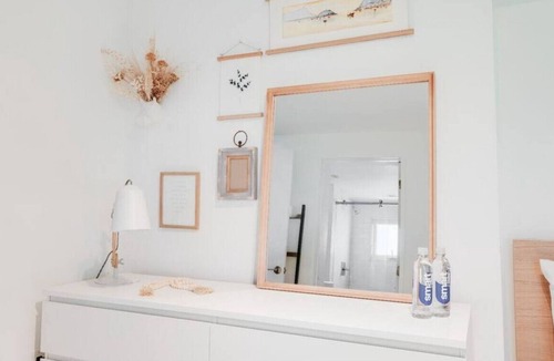 North Miami House | 3BR Beach House w/ Large Backyard+Patio&2 king bed
