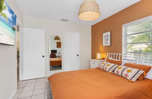 Miami Shores House | 3BR Boho Style Home w Private yard & Firepit