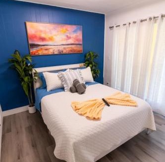 Driftwood House | 3BR Home with Pool & Pet, Sleeps 8, Near Hard Rock