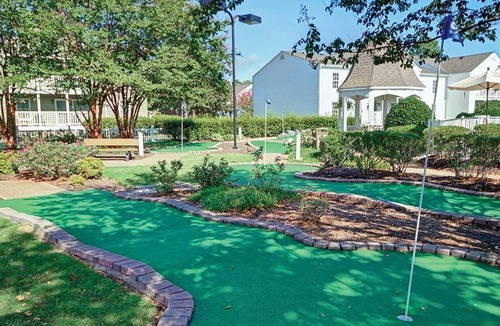 Williamsburg Condo | 3BR Lockoff – Pool, Games, History & Family Fun