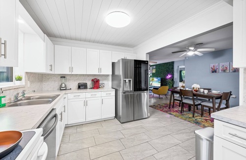 North Andrews Gardens House | 3BR Mini Oasis w/Pool, Game Lounge & Near Beaches