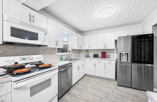 North Andrews Gardens House | 3BR Mini Oasis w/Pool, Game Lounge & Near Beaches