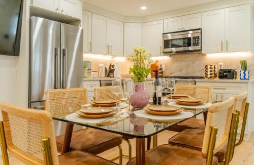 North End House | 3BR3Bth Entire House Steps to Downtown & TD Garden