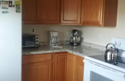 Beach Haven House | 3rd FROM THE OCEAN - SLEEPS 14!