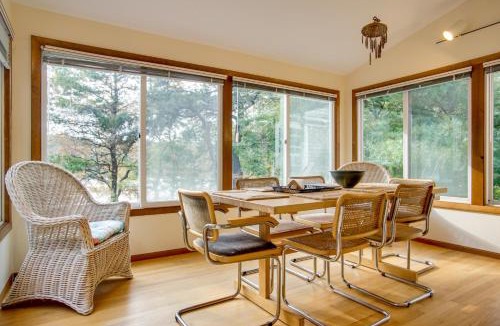 West Brewster House | 4,200 Sq Ft Mid-Cape Cottage w/Furnished Deck!