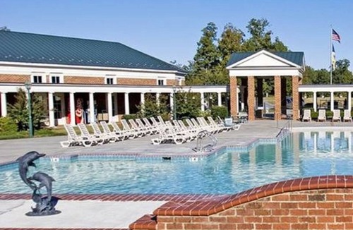 Berkeley Condo | 4 BDRM SLEEPS 12 HUGE UNIT 2 LIVING RMS, 2 KITCHENS, GREAT FOR A GROUP, POOLS
