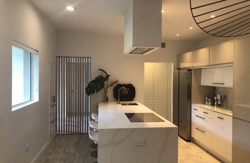 South Miami House | 4-bedroom furnished home in South Miami with amazing pool, garden and terrace.