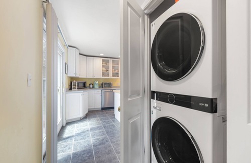 Foxboro House | 4-bedroom house perfect for The World Cup