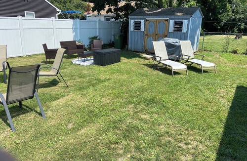 Green Creek House | 4-bedroom house in charming Lower Township with WiFi, AC