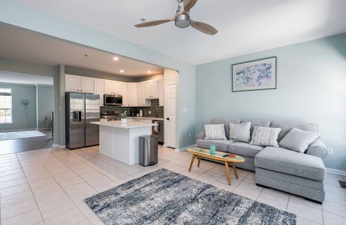 Ocean View House | 4-bedroom townhome near Bethany Beach with pool.