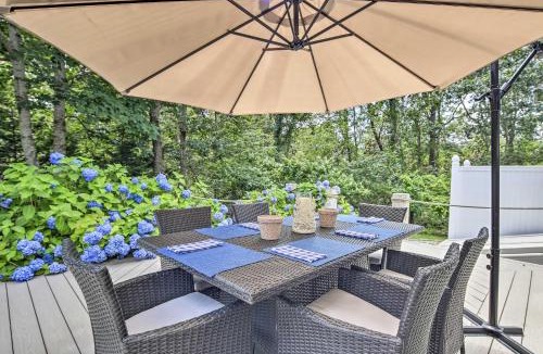 South Chatham House | ~ 4 Mi to Dtwn: Chatham Home w/Fire Pit