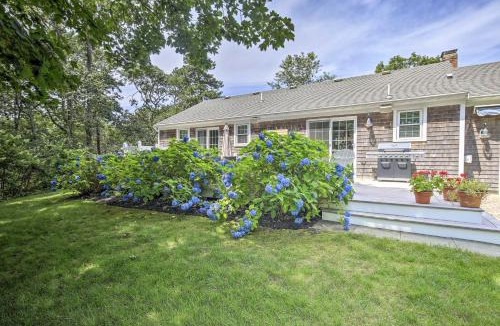 South Chatham House | ~ 4 Mi to Dtwn: Chatham Home w/Fire Pit