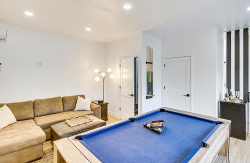 View Park-Windsor Hills House | 4 Mi to SoFi Stadium: Pet-Friendly LA Area Home
