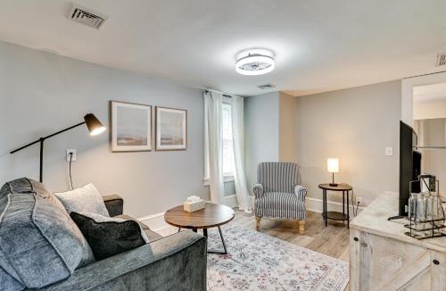 Lincoln Park House | 4 Mi to Waterfront: 2-Unit Combo in Kingston!