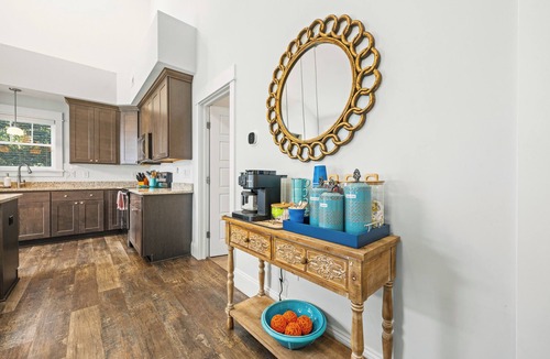 Corolla Light House | 4BR All Ensuite Baths + Bonus Living Area + Hot Tub + Pet-Friendly + Corolla Lt