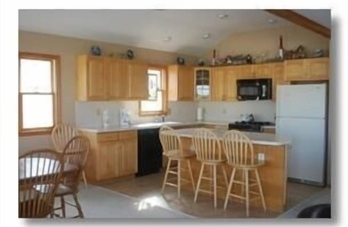 Beach Haven House | 5 Bedroom Contemporary Home