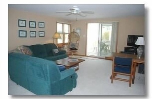 Beach Haven House | 5 Bedroom Contemporary Home