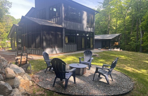 Stoneham House | 5-Bedroom Home Near Boston, 4,000+ Sq Ft, Wooded Setting