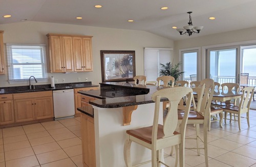Bethany Beach House | 5 Bedroom Oceanfront on a private beach