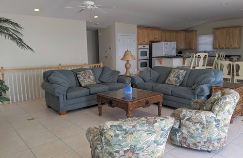 Bethany Beach House | 5 Bedroom Oceanfront on a private beach