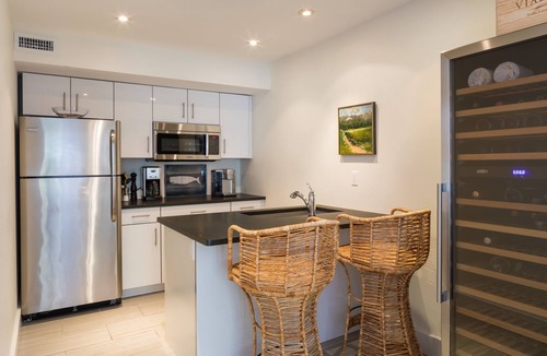 Provincetown House | 5 Bedrooms all with Ensuite Bathrooms. PROMO FOR WEEKLY STAY OF 5%