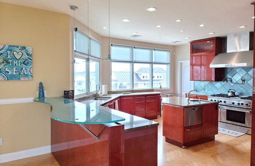 Cologne House | 5 BR Waterfront - Boat Slips - Pool - Beach