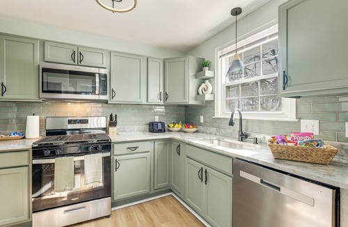 Colonial Heights House | 5 Mi to Fort Gregg-Adams: Spacious Family Home