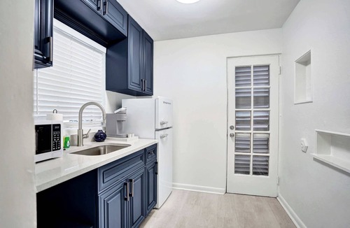 Lake Worth House | 5 Min to Beach, Private 4-Unit Building