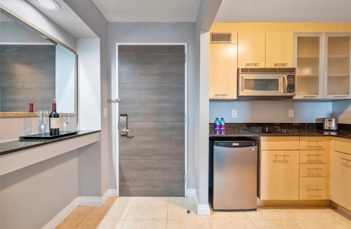 East Fort Lauderdale Condo | 56 m² Condo ∙ 1 bedroom ∙ 4 guests