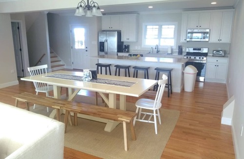 Newport Villa | 5BR/4BA Spacious Beachside Oasis Steps to Beach!