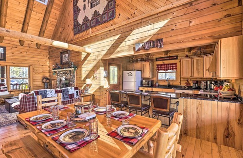Edray Cabin | 5BR Cabin; Hot Tub, Summer escape to Snowshoe!
