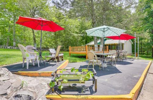 Mongaup Valley House | 6 Mi to Bethel Woods Center: Cabin Near Shops