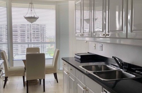 Aventura Condo | 6 monthAventura Luxury high end living Five 5 star upscale ,Full Spa, fitness