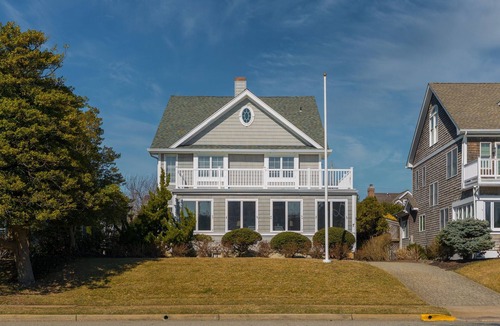 Sea Girt House | 6BR Family Home | Steps to Beach & Boardwalk