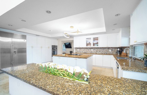 Miami Shores House | 6BR Spacious Miami Shores, Private Pool, Home Cinema, Grill