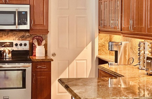 Hallandale Beach Villa | 7 bedrooms, private pool near the beach and everything