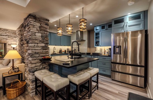 Southwest Raleigh House | 7BR/10BA Five Points Signature Gathering Home | Sleeps 26, Theatre, Golf Sim, Elevator & Outdoor Areas
