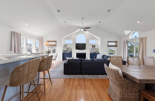 Ocean Hill House | 7BR Dog Friendly | Pool | Hot Tub | Fireplace