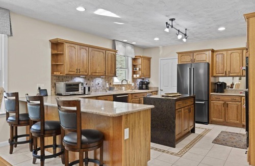 Davidsonville House | 8,000 Sq Ft Luxury Estate Near Annapolis | Sleeps 32 | Pool, Theater & Pickleball