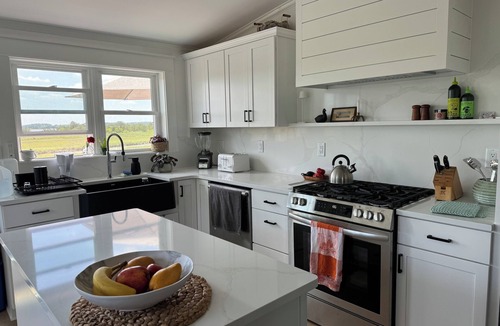 Broadkill Beach House | 805 S Bayshore Drive
