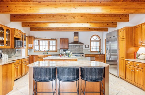 Hunter House | 8BR w/Hot Tub, Fire Pit, Gym Near Hunter/Windham Skiing