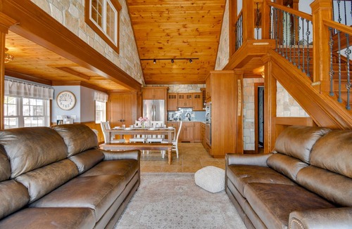 Romulus Cottage | 95 m² Cabin ∙ 3 bedrooms ∙ 10 guests