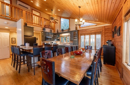 Edray Ski Chalet | 9BR/6BA Chalet at Snowshoe w/hot tub Game Room Mountain-top Views On-Call Van