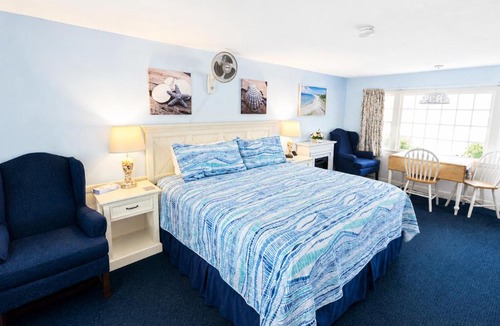 Northwest Harwich Hotel | A Beach Breeze Inn