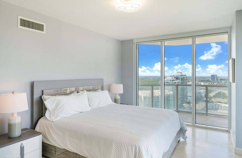 Sunny Isles Beach Condo | A Breathtaking Oceanview – High Rise Luxury Condo!