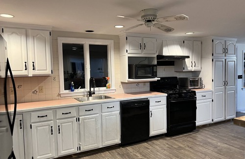 West Yarmouth House | A charm Cape house centrally located close to everything that Cape code offers